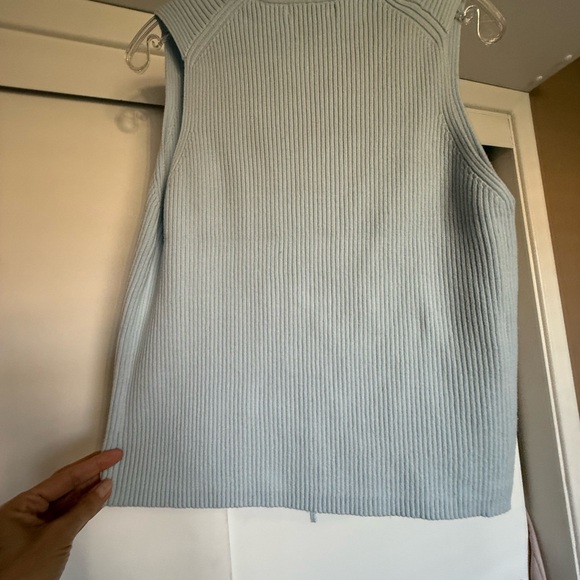 Sincerely Jules Light Blue Sleeveless Ribbed Top with Bow Accents. Size M. NWOT - Picture 5 of 6